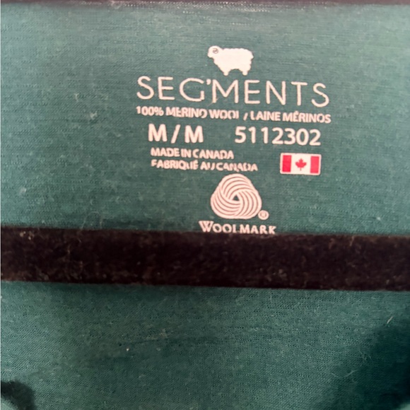 Deep Green V-Neck 100% Merino Wool Long Sleeve Base Layer - Picture 2 of 4